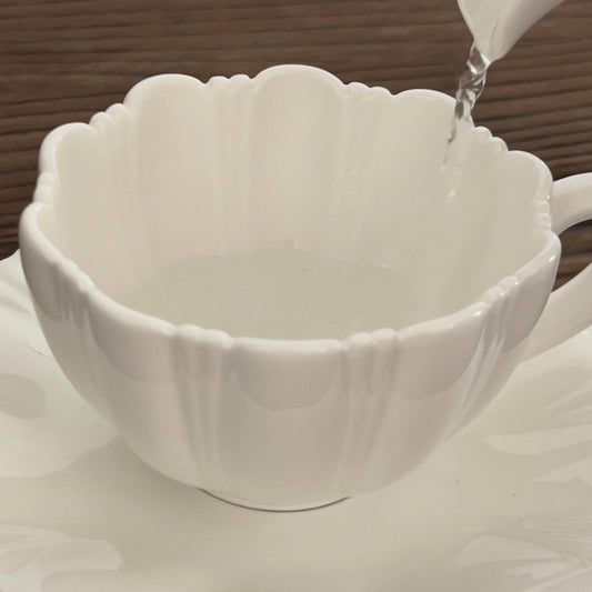 Elizabeth Teacup Ceramic Collection