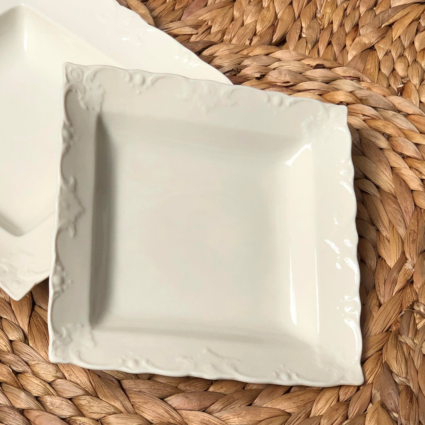 Antoine Ceramic Square Plate Collection