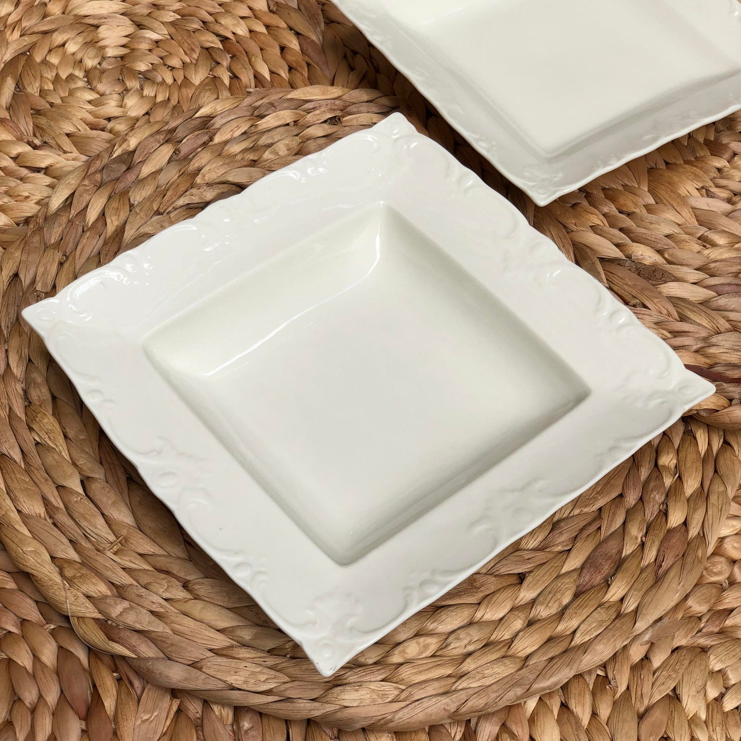 Antoine Ceramic Square Plate Collection